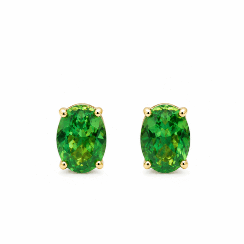 Milos Studs